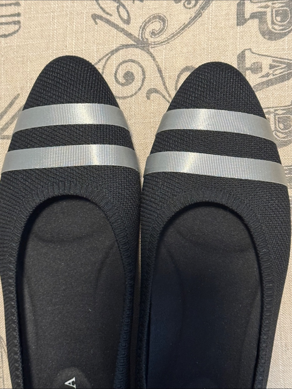 VIVAIA Tamia 2.0 Almond-toe Washable Black Slip-On Flats with Silver Stripes, 39 - Picture 8 of 11
